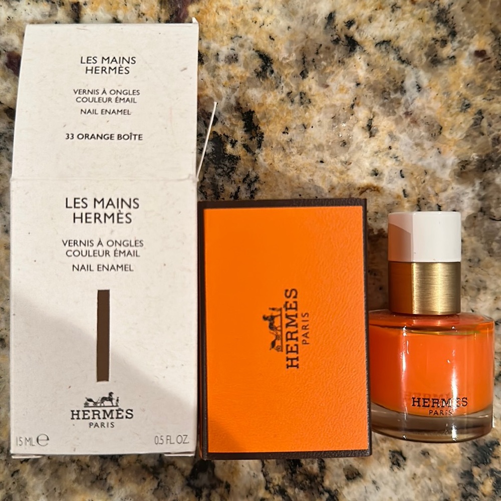 Les Mains Hermes, Nail enamel, Orange Boîte Used once